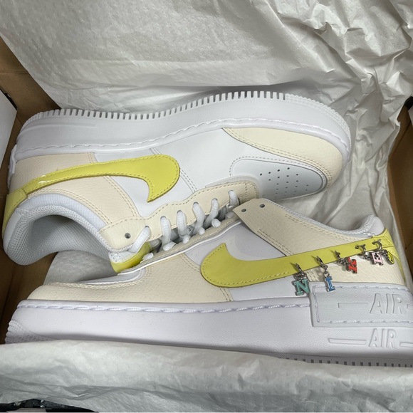 Nike Air Force 1 Low Shadow SE Have a Nike Day Anklet - Picture 2 of 7